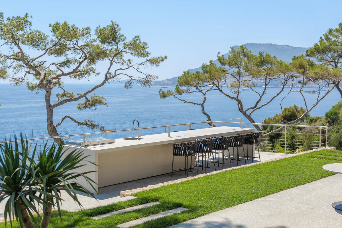Villa Cap Rocher · Roquebrune-Cap-Martin — Bensa Arredamenti